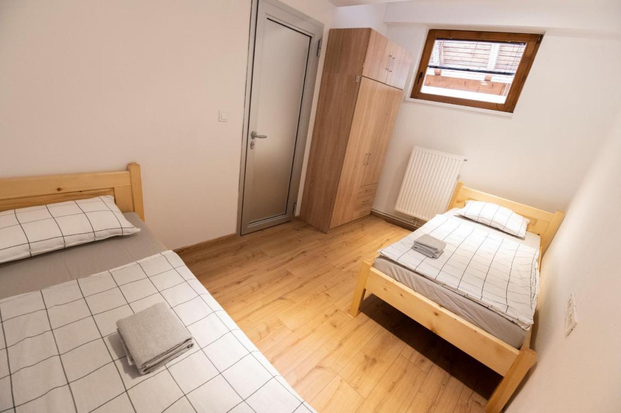 Hostel Vojnik Buitenkant foto