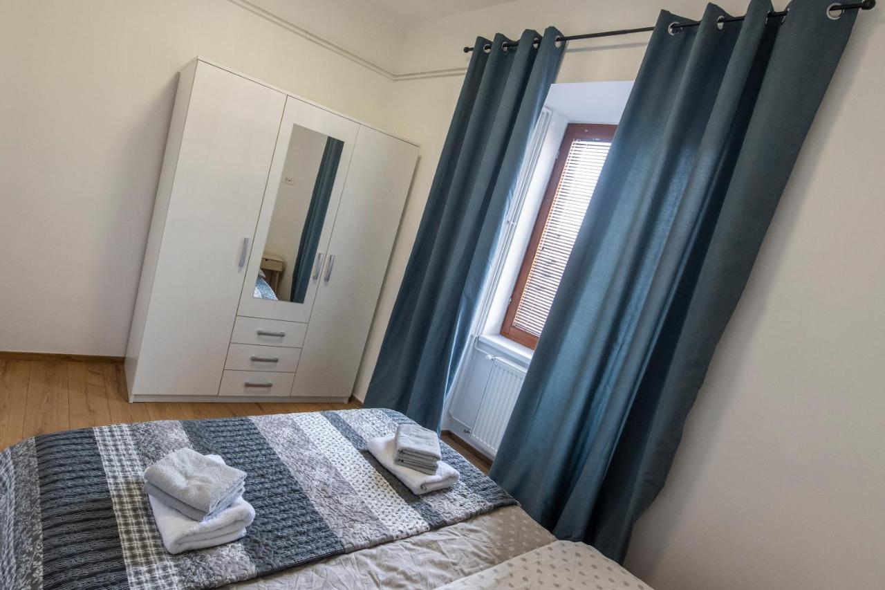 Hostel Vojnik Buitenkant foto